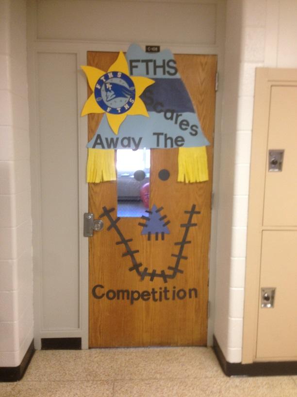 Patriot Press : Homecoming Door Decorating Contest