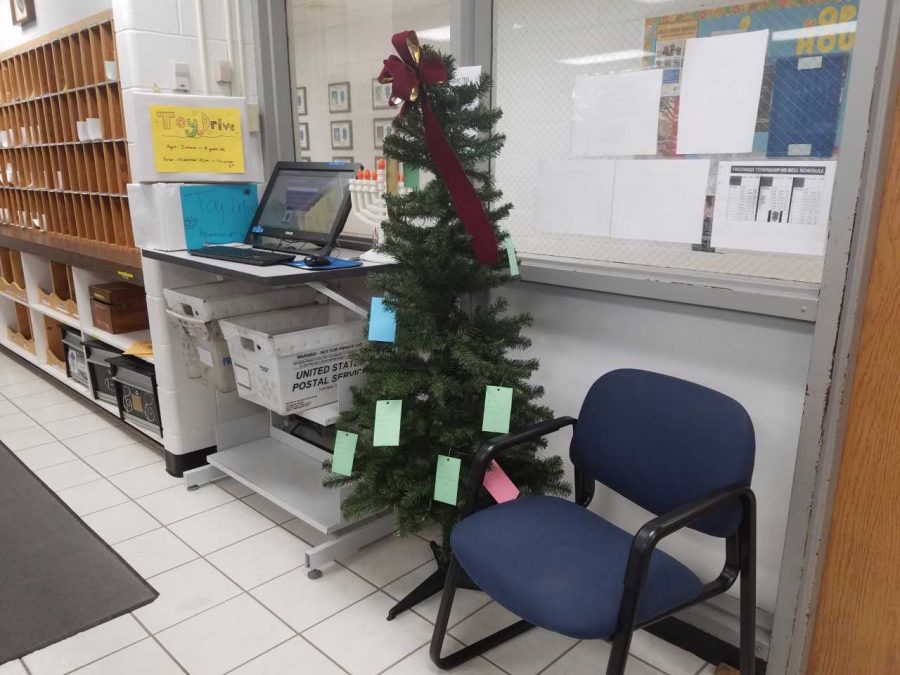 Help a Family in Need with the NHS Holiday Giving Tree