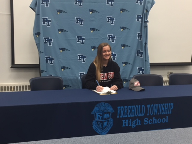 Laura Noseworthy, Soccer at Montclair State