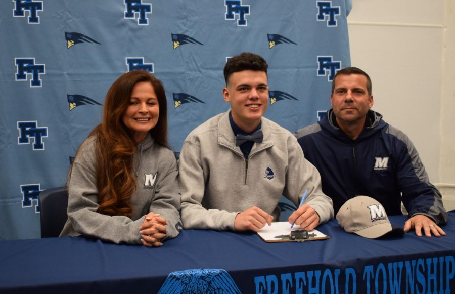 Johnny Manfre, Football at Monmouth