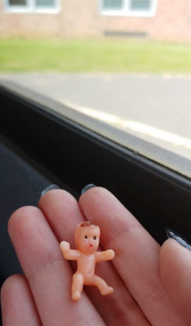 tiny plastic babies : r/reviews