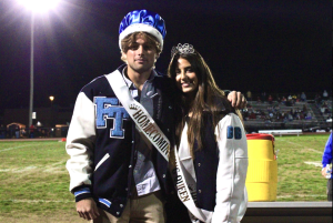 Meet Your 2022 Homecoming King and Queen!