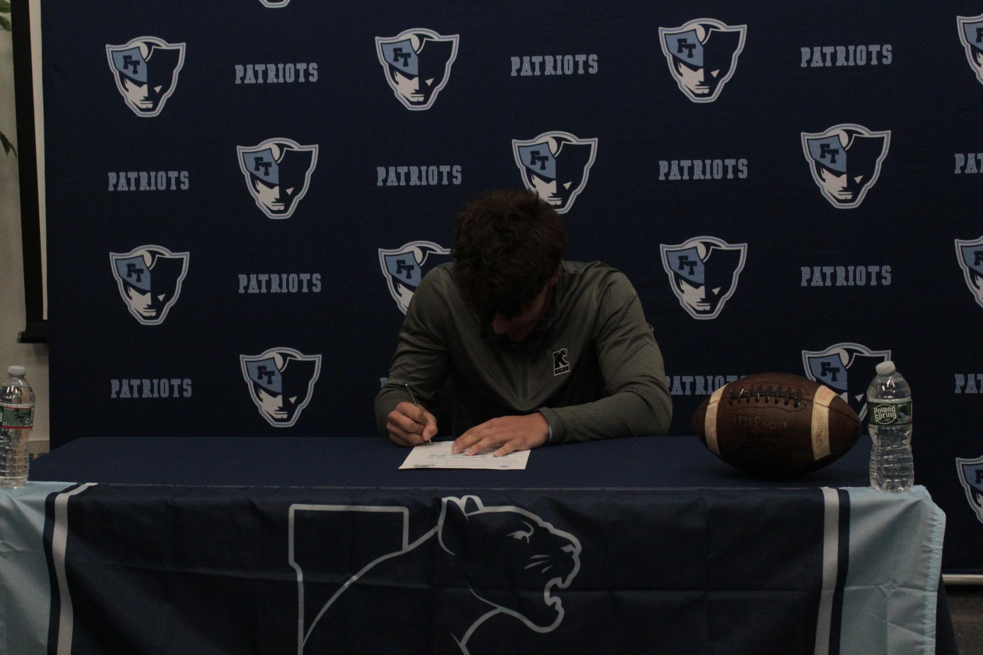 Nick Schicchi - Kean University Football